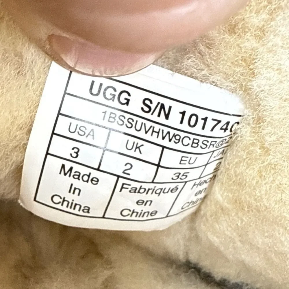 UGG MINI BAILEY BUTTON WOMEN BOOTS CHESTNUT SIZE US 3